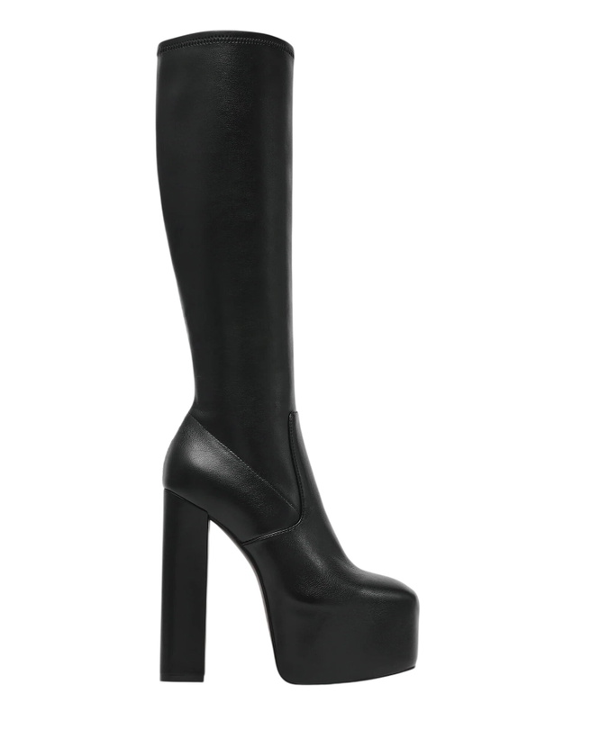 Photo: Steve Madden Scratch Boots in Black