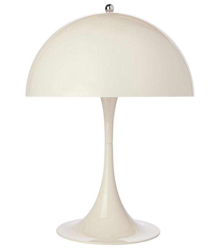 Photo: Louis Poulsen Panthella 320 table lamp by Verner Panton (universal plug)