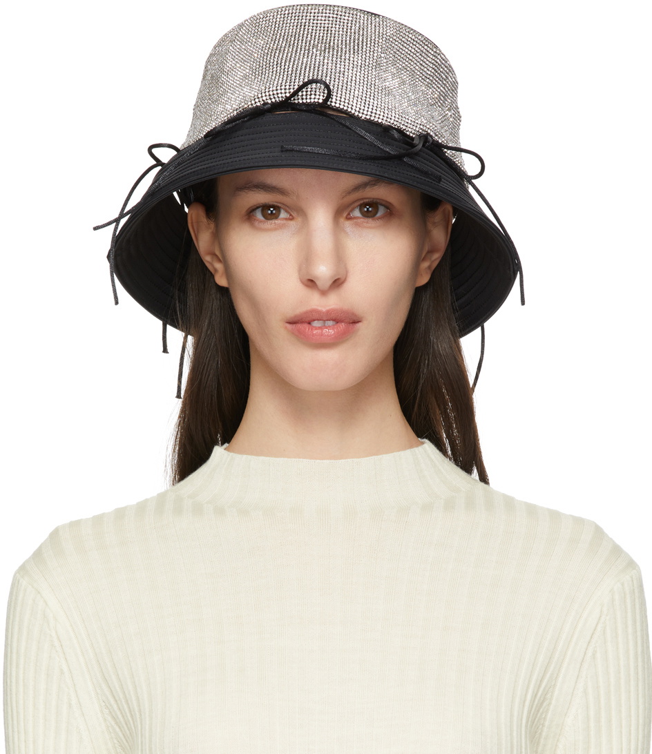 キャップ KARA CRYSTAL MESH FLAT CAP Kara Crystal Mesh Flat Cap In White - 33% Off | Editorialist