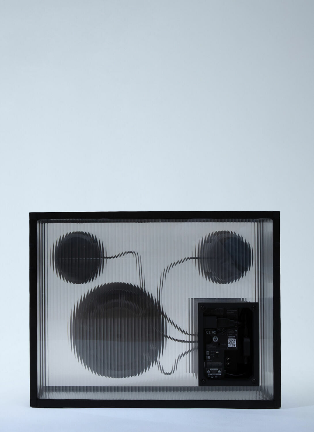 Transparent Transparent Speaker x LN-CC