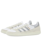 Adidas Handball Spezial Wm in Silver/Off White