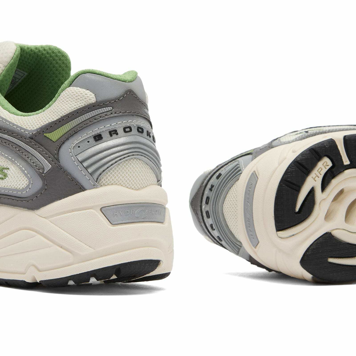 Brooks Men's Adrenaline GTS 4 Sneaker in White/Black/Green