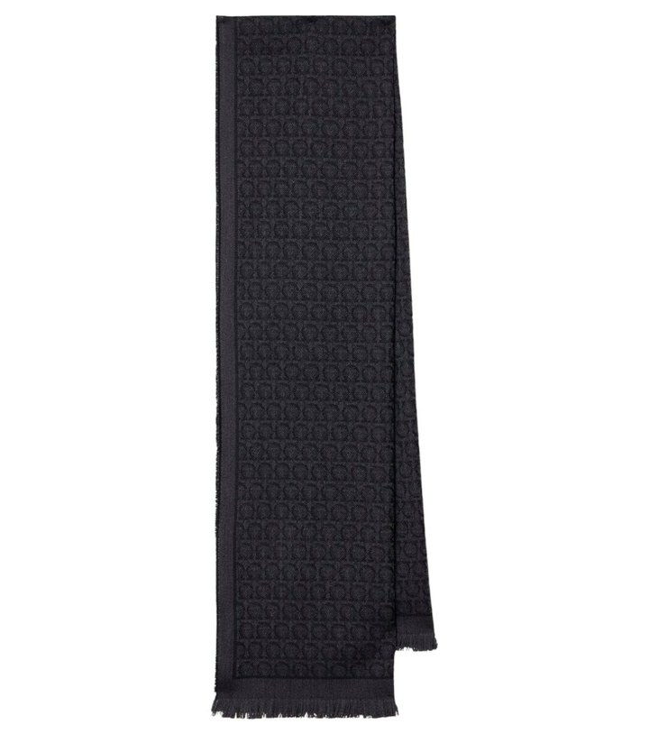 Photo: Ferragamo Gancini jacquard wool scarf