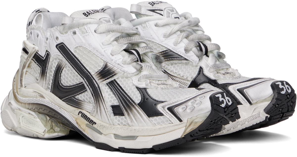 【関税込み】balenciaga RUNNER GRADIENT' SNEAKERS Balenciaga Runner Gradient Sneakers | White | FARFETCH