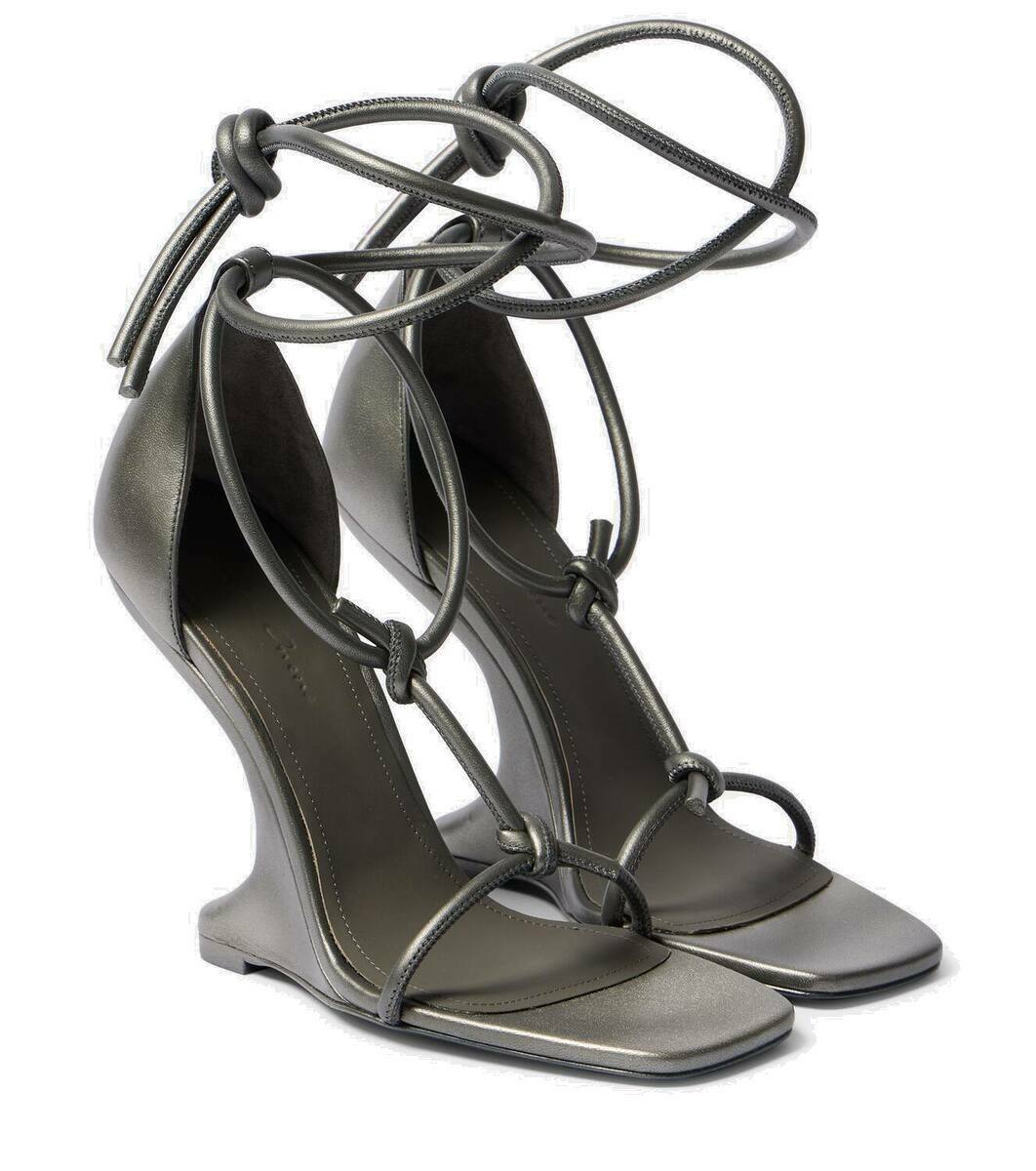 【送料&関税込】Rick Owens Thong Cantilever Sandal Black Hollywood Thong Cantilever 45 Heeled Sandals by Rick