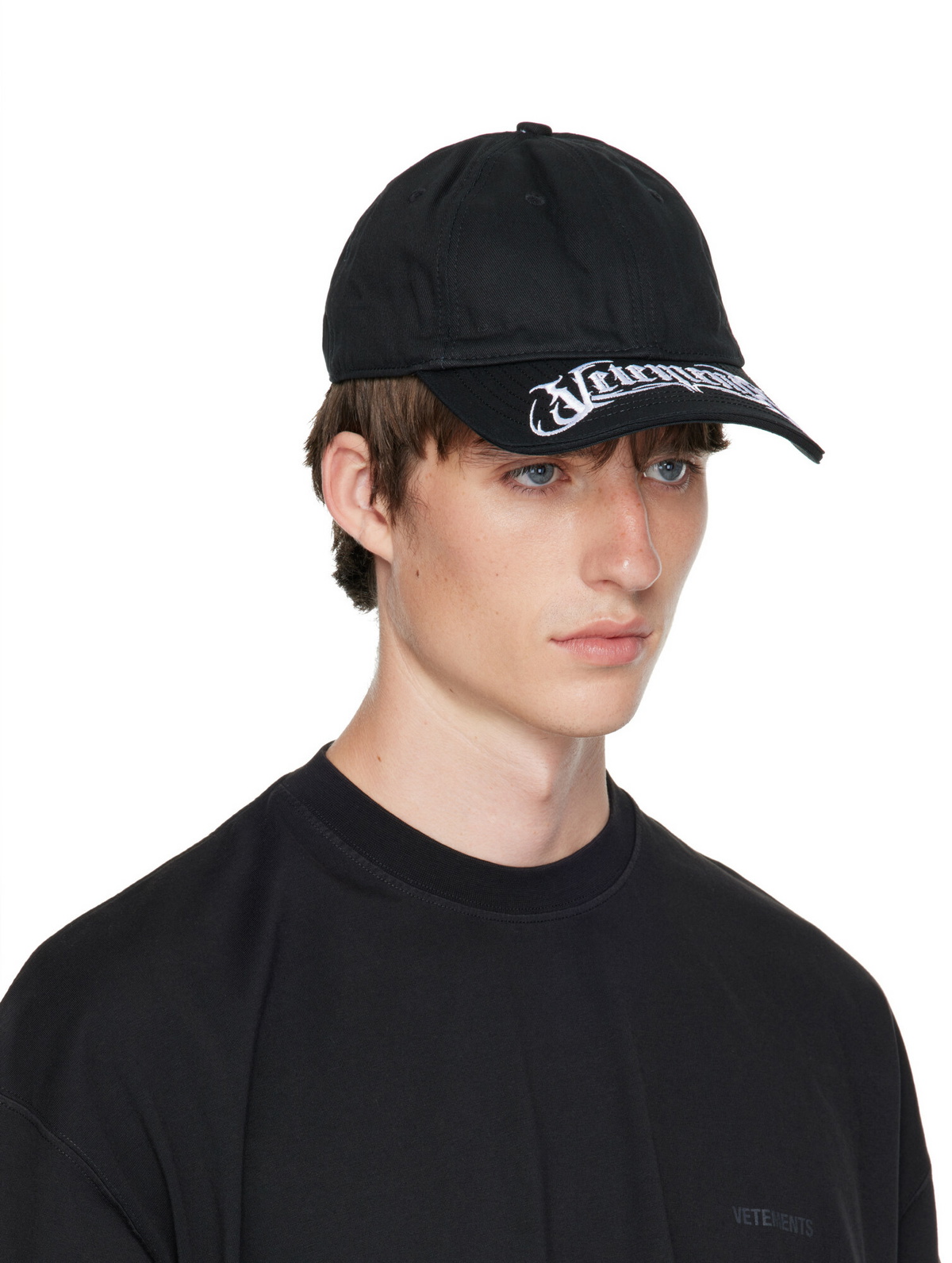 VETEMENTS Black Metal Logo Cap