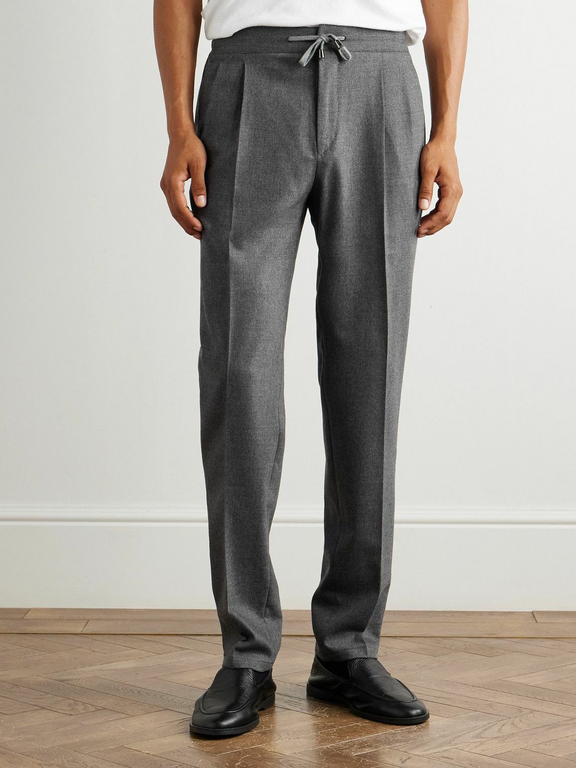 De Petrillo - Tapered Pleated Wool and Cashmere-Blend Flannel Trousers - Gray
