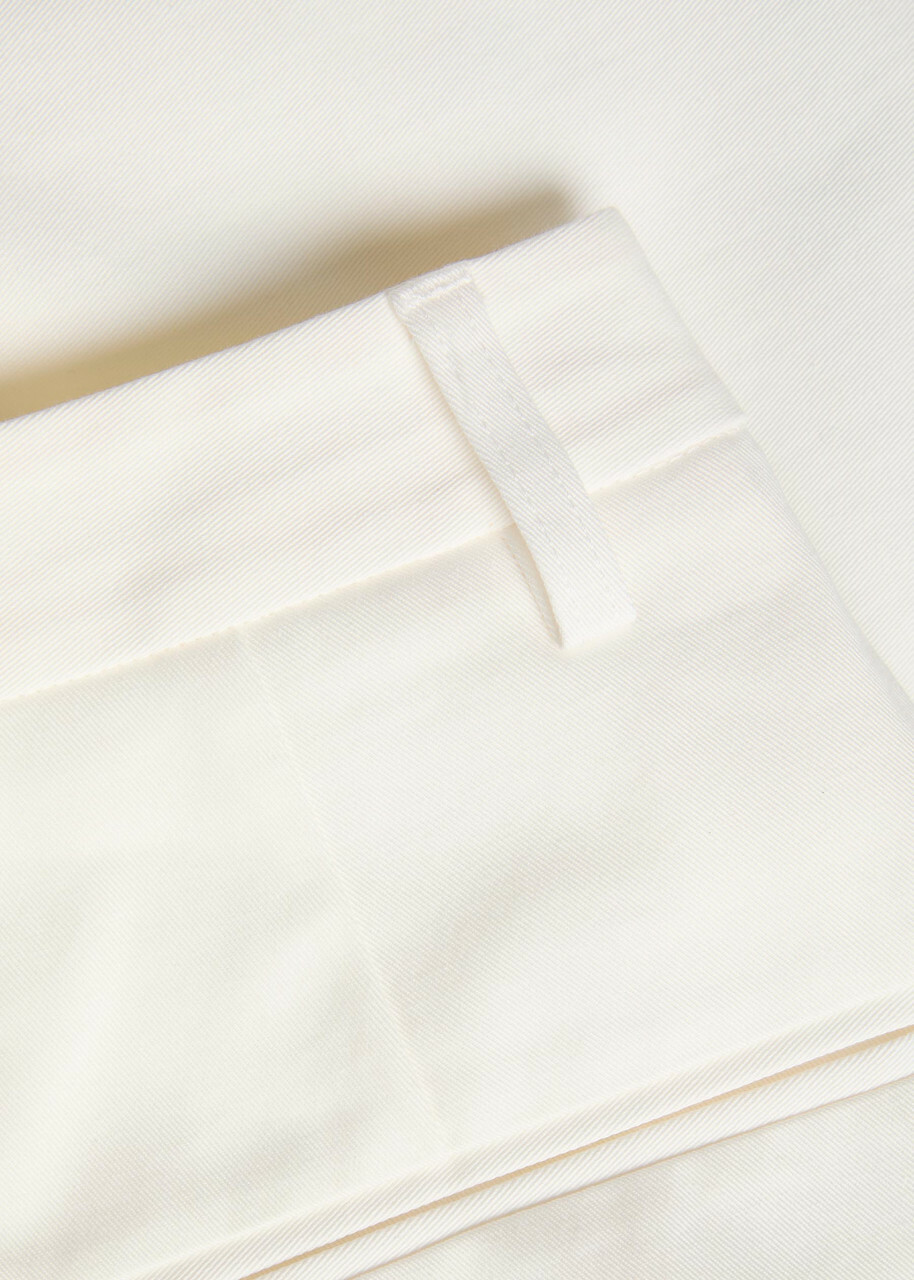 Matteau Pleated Straight-leg Stretch-twill Shorts Off White