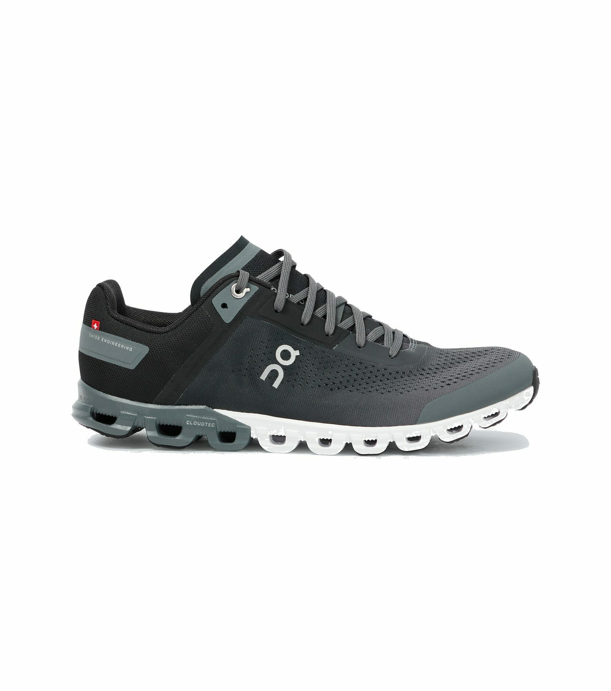 On - Cloudflow running shoes On