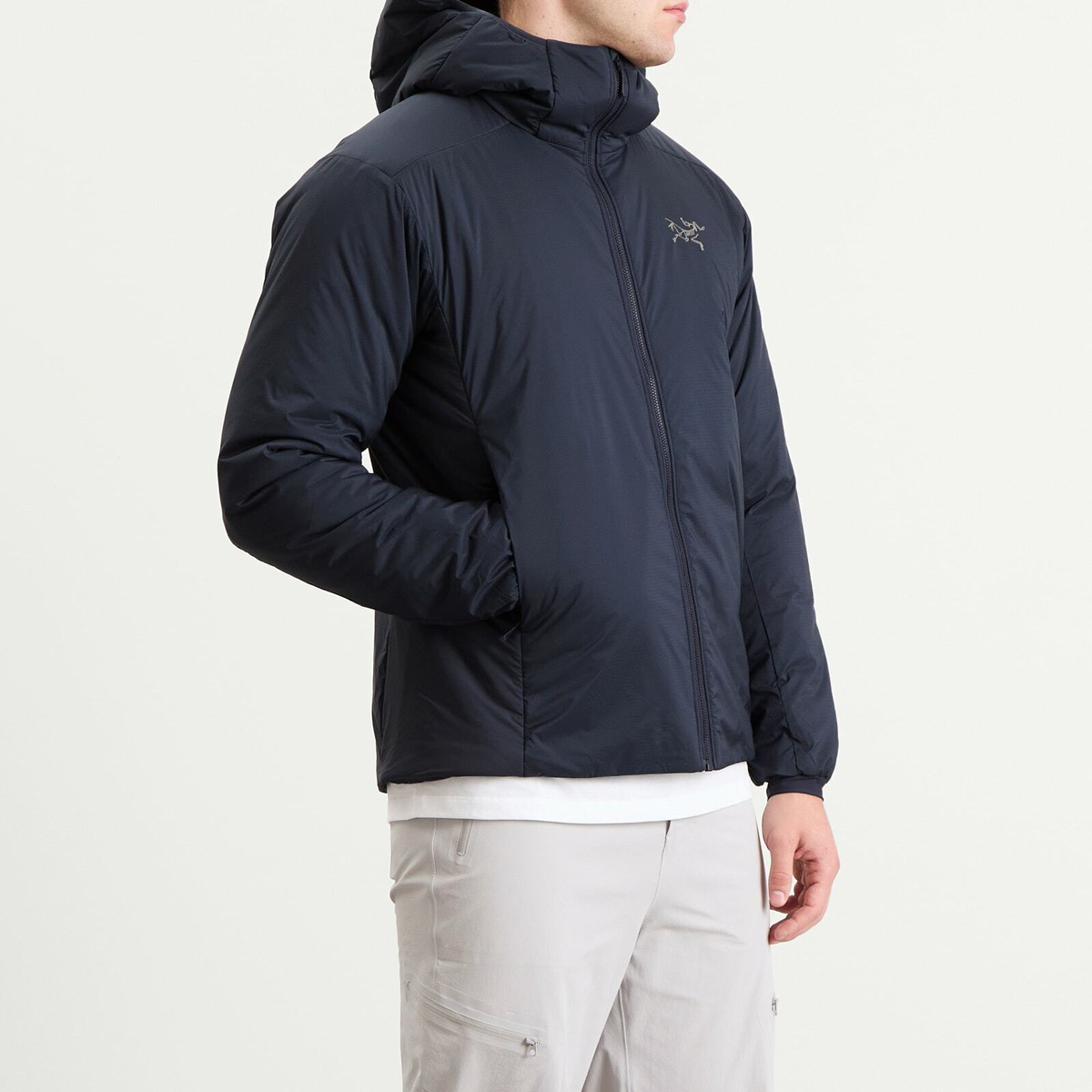 Arc'teryx Men's Atom SV Hooded Jacket in Black Sapphire Arc'teryx