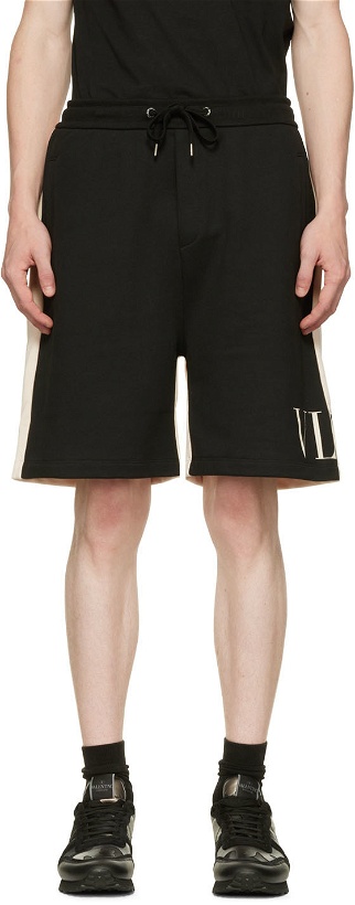 Photo: Valentino Black & Off-White 'VLTN' Shorts
