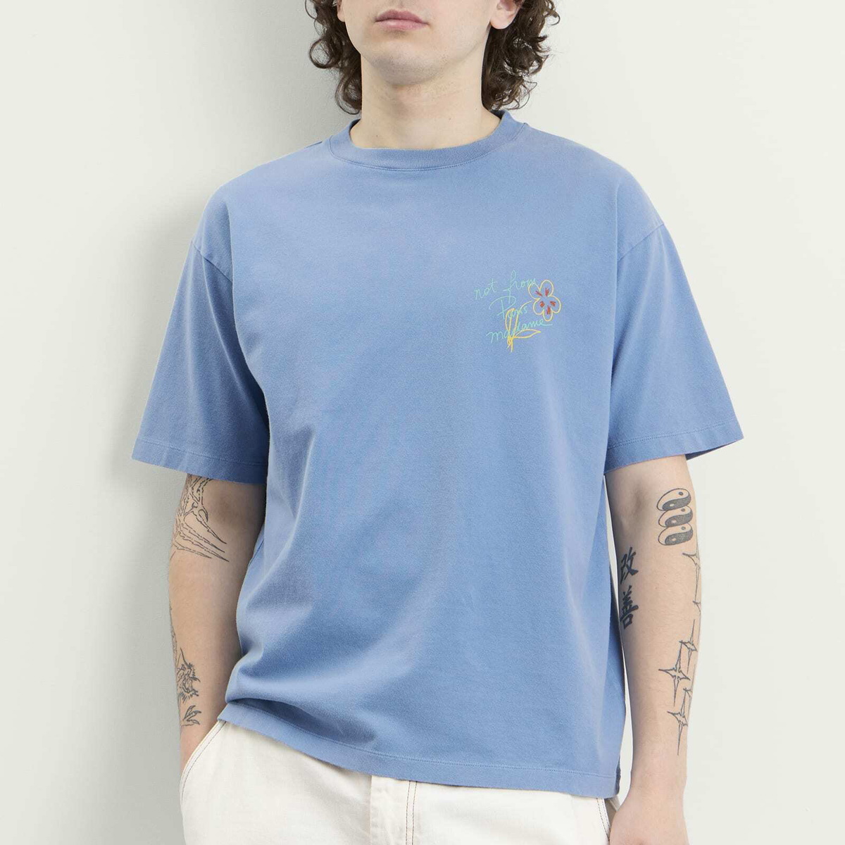 Drôle de Monsieur Men's Esquisse Slogan T-shirt in Light Blue