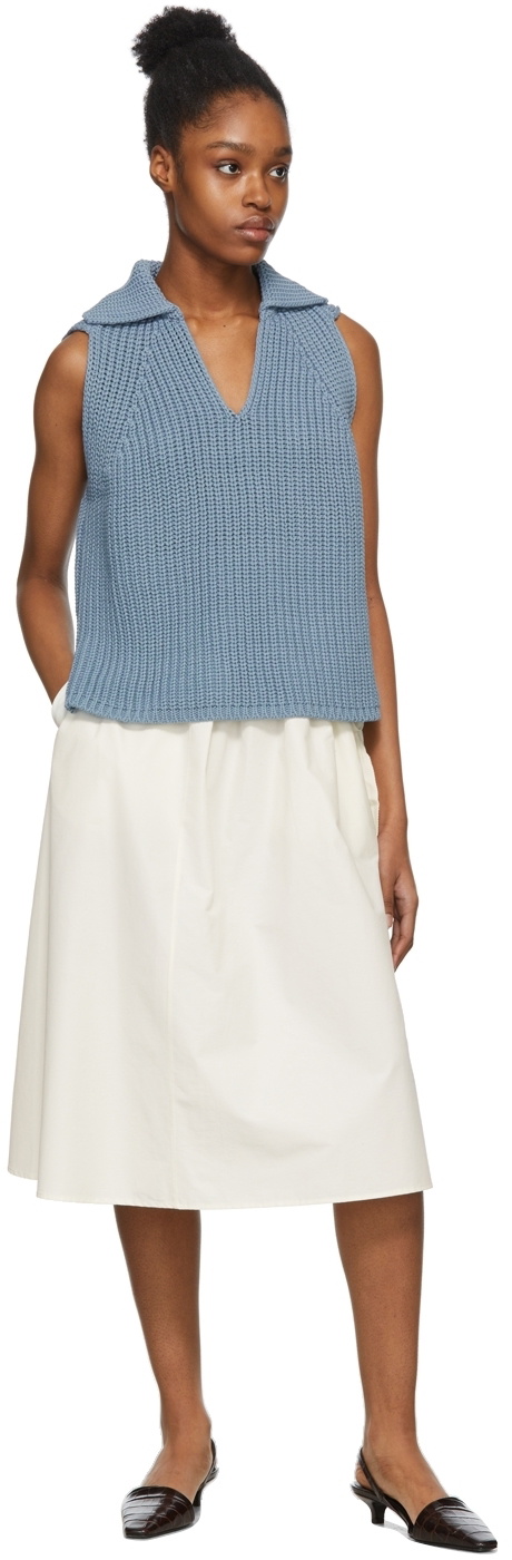 DEVEAUX NEW YORK Blue Knit Aubrey Vest