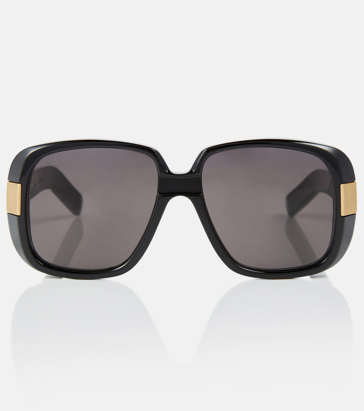 gucci logo on glasses