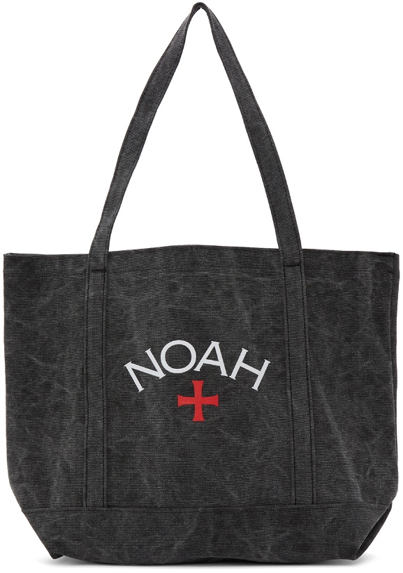 Photo: Noah Black Recycled Canvas Core Logo Tote