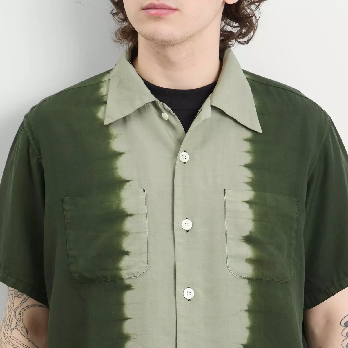 NOMARHYTHM TEXTILE Men's Hand Dye Open Collar Shirt in Forest Green