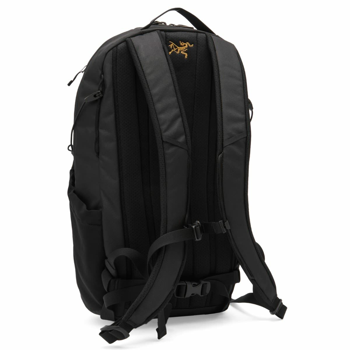 Arc'teryx Men's Mantis 16 Backpack in Black 