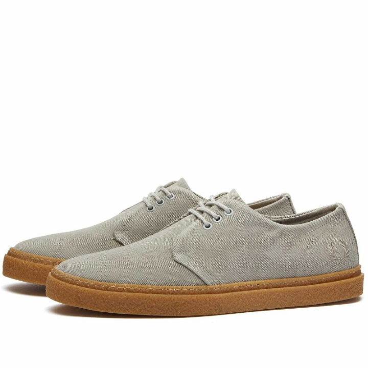 Photo: Fred Perry Authentic Men's Linden Canvas Shoe in Light Oyster