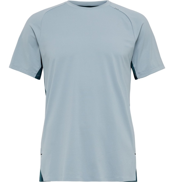 Photo: Lululemon - Muscle Motion Colour-Block Mesh T-Shirt - Blue