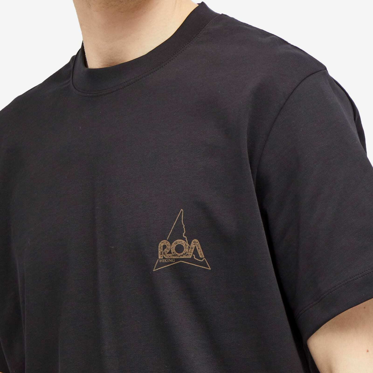 ROA Men's Graphic T-Shirt in Black ROA