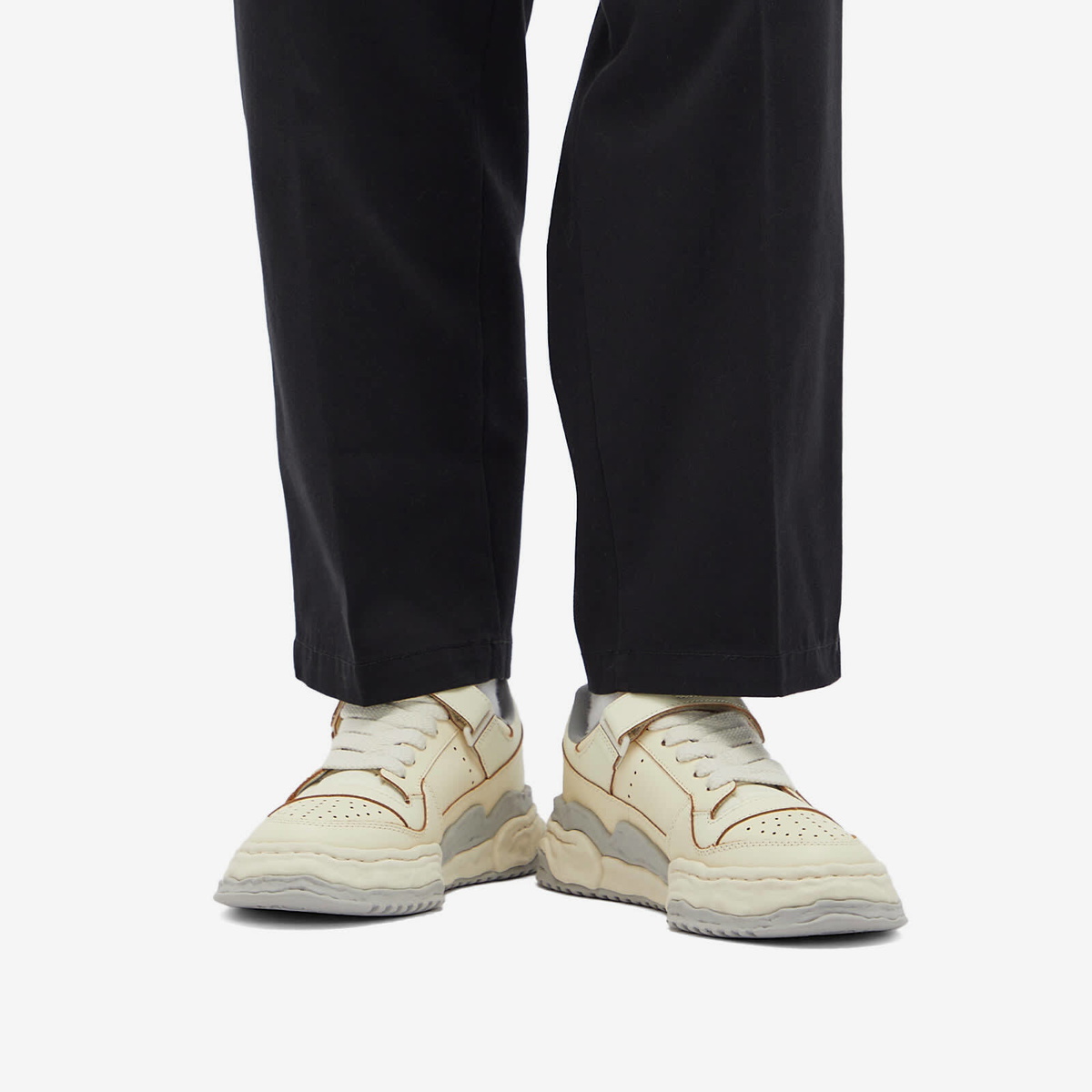 Maison MIHARA YASUHIRO Keith Original Sole Low Leather Sneak in 