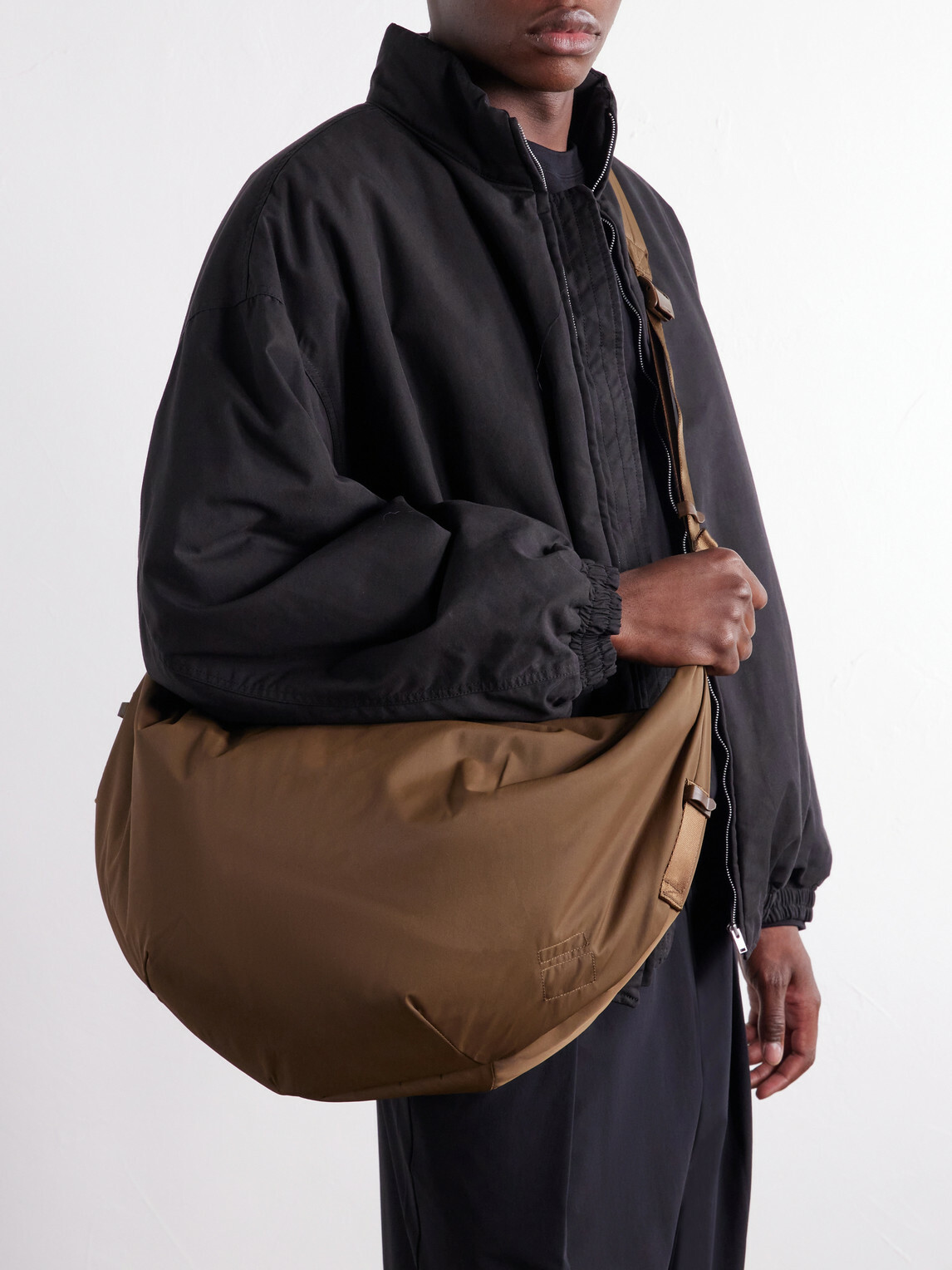 Graphpaper - Blankof Shell Messenger Bag - Brown