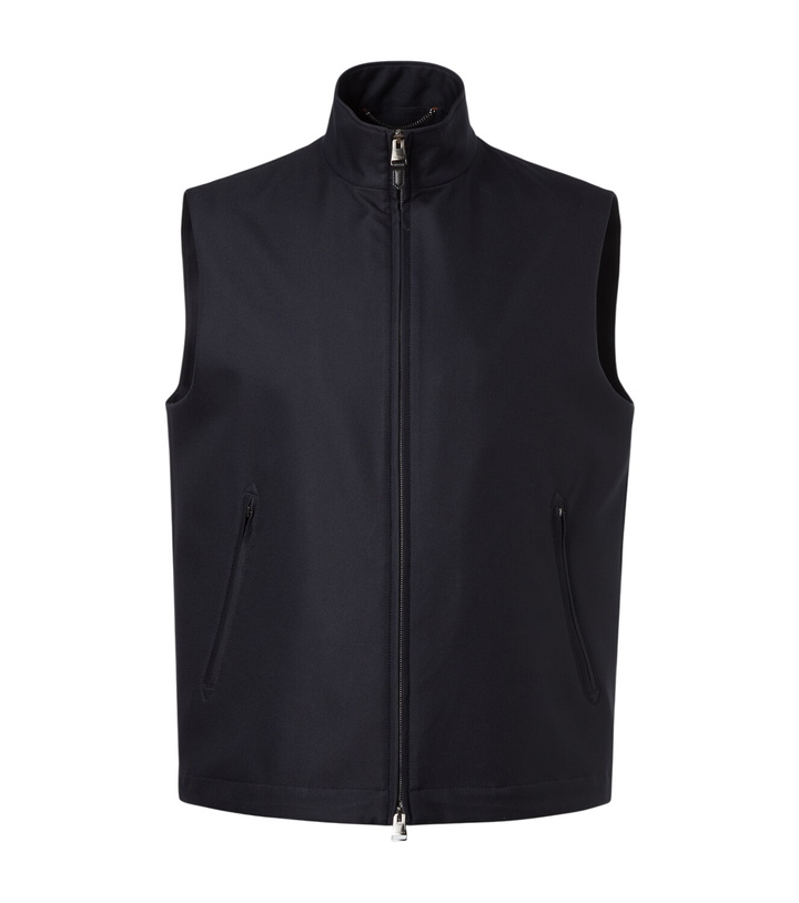 Photo: Canali Technical vest