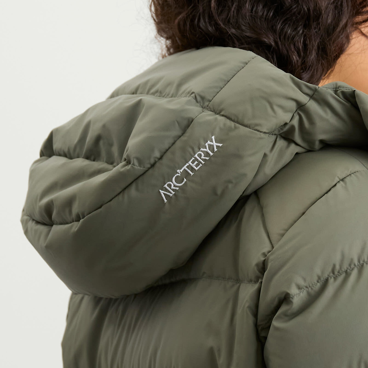 Arc'teryx Women's Thorium Xlong Parka Jacket in Forage Arc'teryx