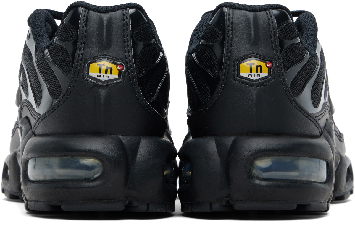 Nike Black Air Max Plus Sneakers