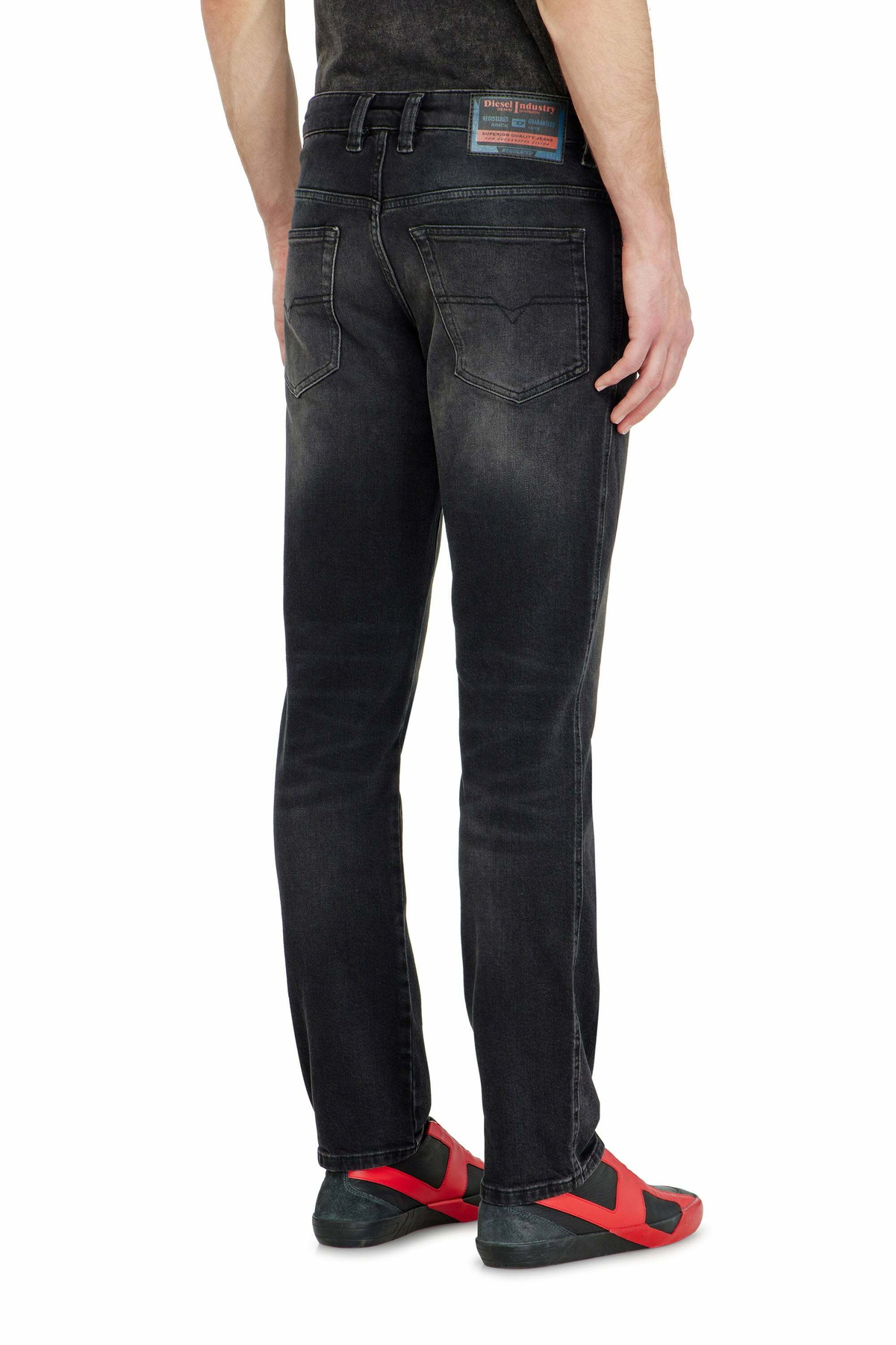 Diesel Slim Jeans Regular Waist 1993 D-Vyl - Jeans Mens in Black