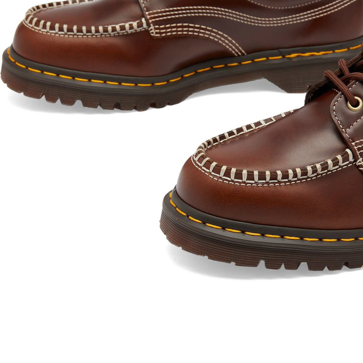 Dr. Martens Men's Lowell Leather Shoe Sneakers in Butterscotch