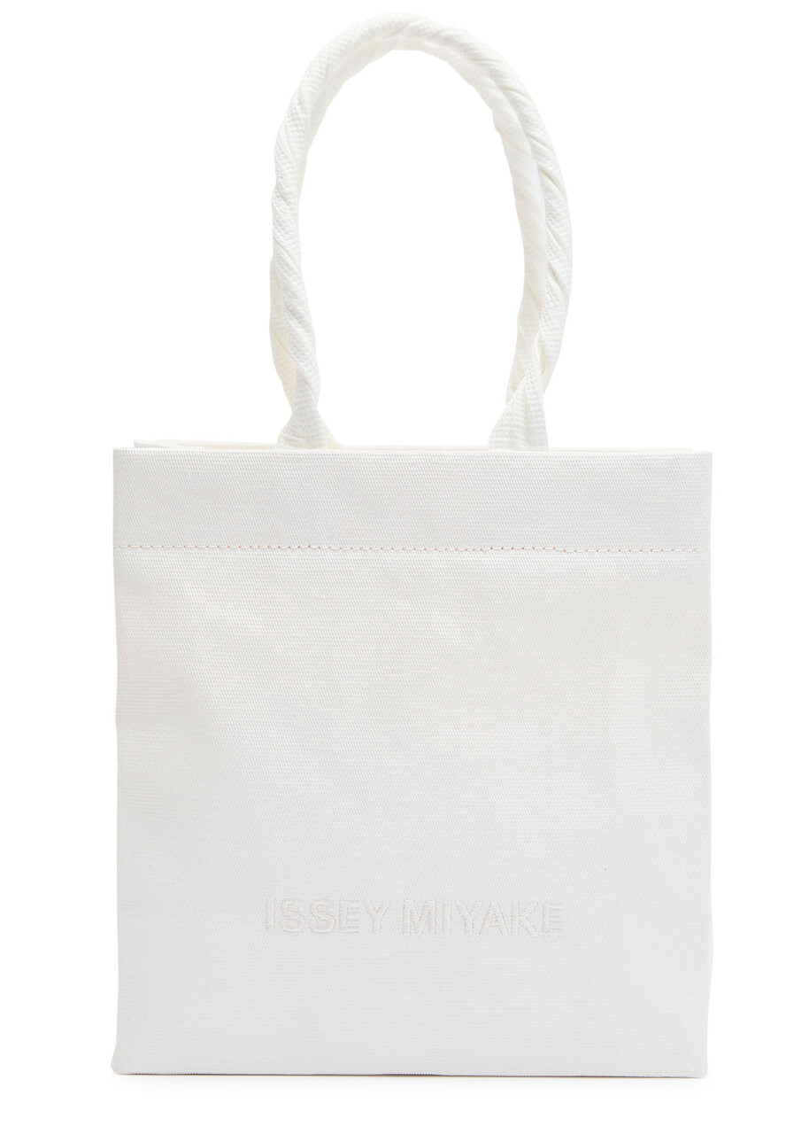 Issey Miyake This Is A Paper Bag Woven Tote - White - One Size
