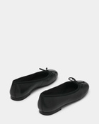 Steve Madden Selma Flats in Black