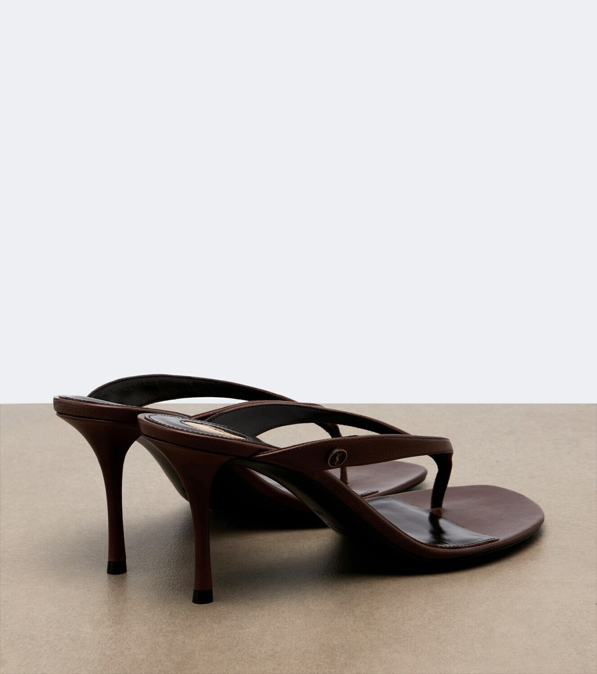 Saint Laurent Sue leather thong sandals
