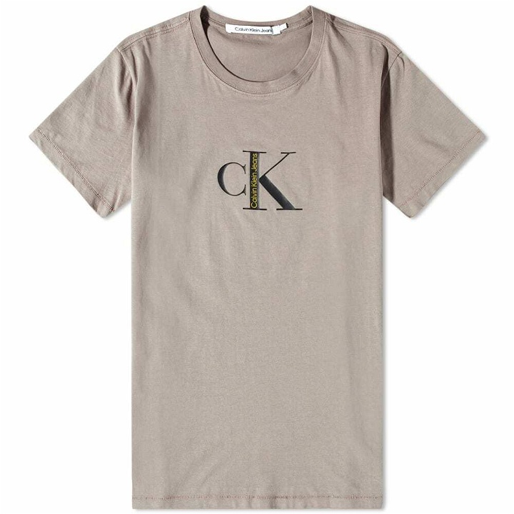 Photo: Calvin Klein Men's Institutional T-Shirt in Beige