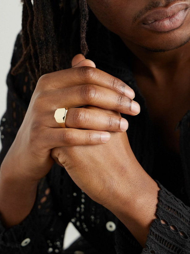 Photo: MAOR - 18-Karat Gold Signet Ring - Gold