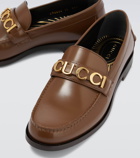 Gucci - Logo leather loafers