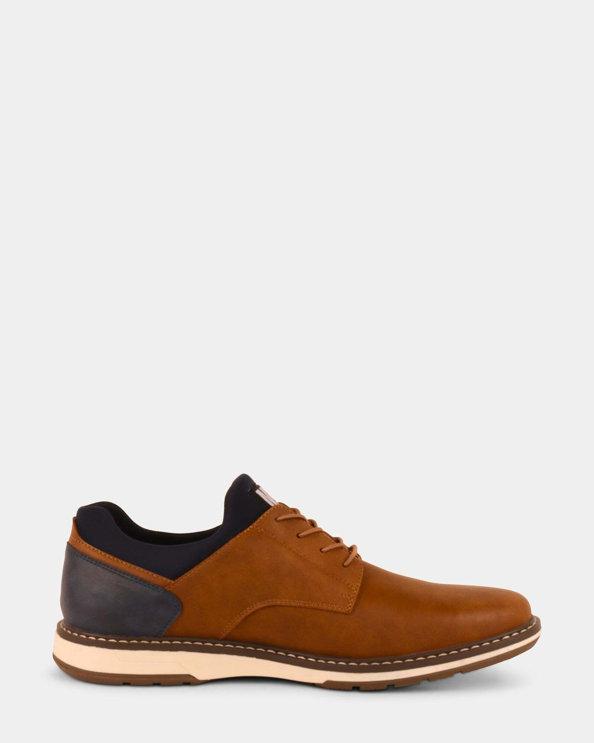 Steve Madden Gunther Casual Shoes in Cognac