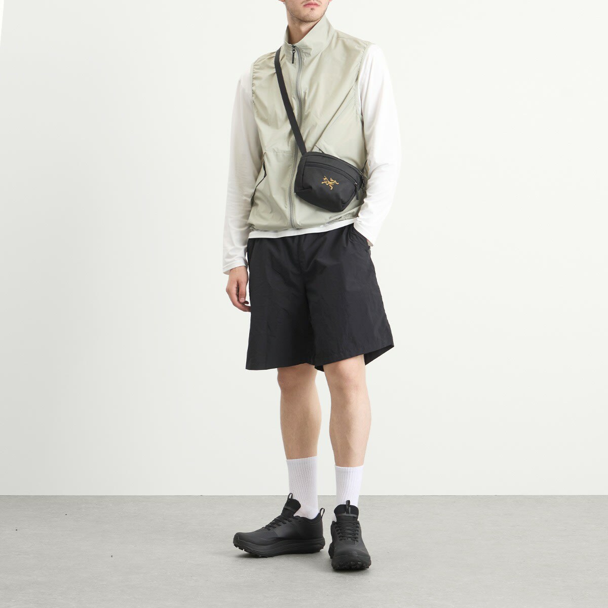 Arc'teryx Men's Mantis 1 Waist Pack in 24K Black 