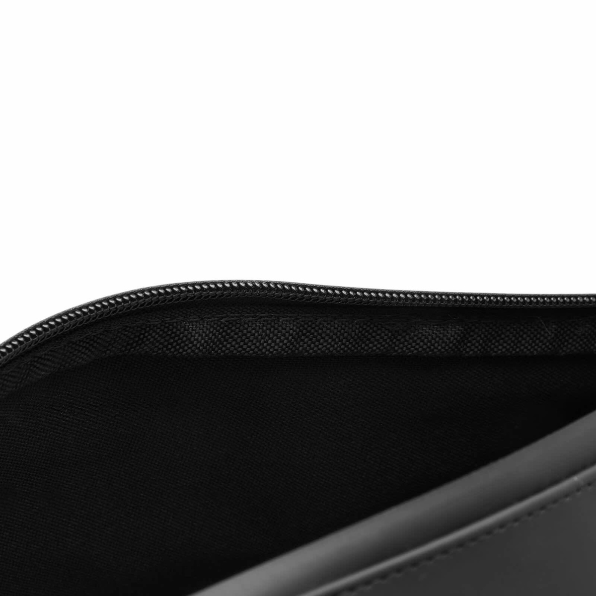 Rains Women's Hilo Weekend Bag Small in Black