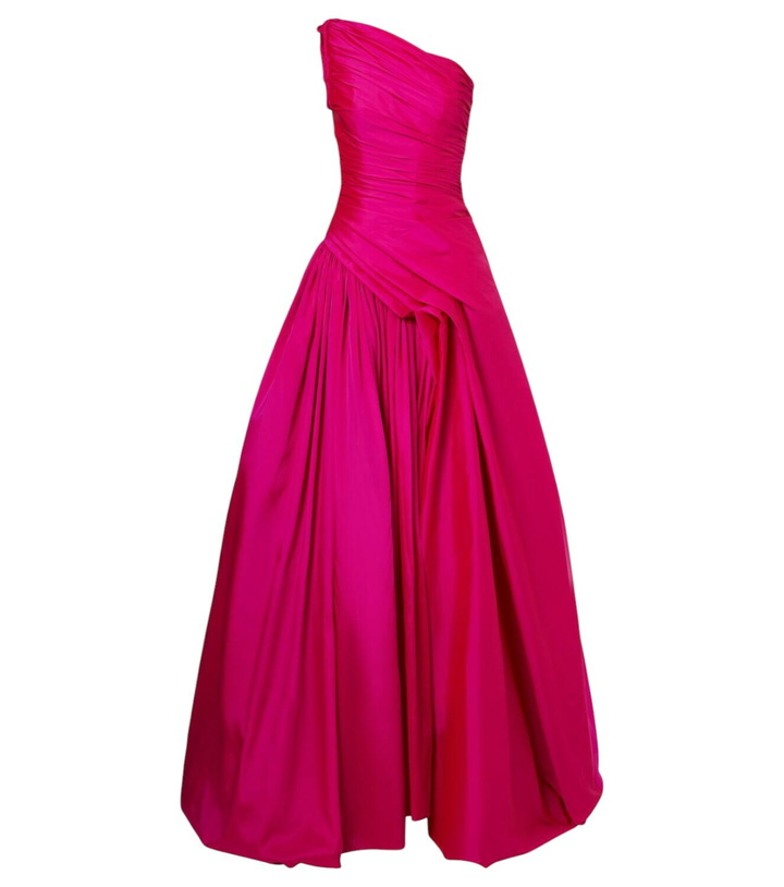 Photo: Marmar Halim One-shoulder gown