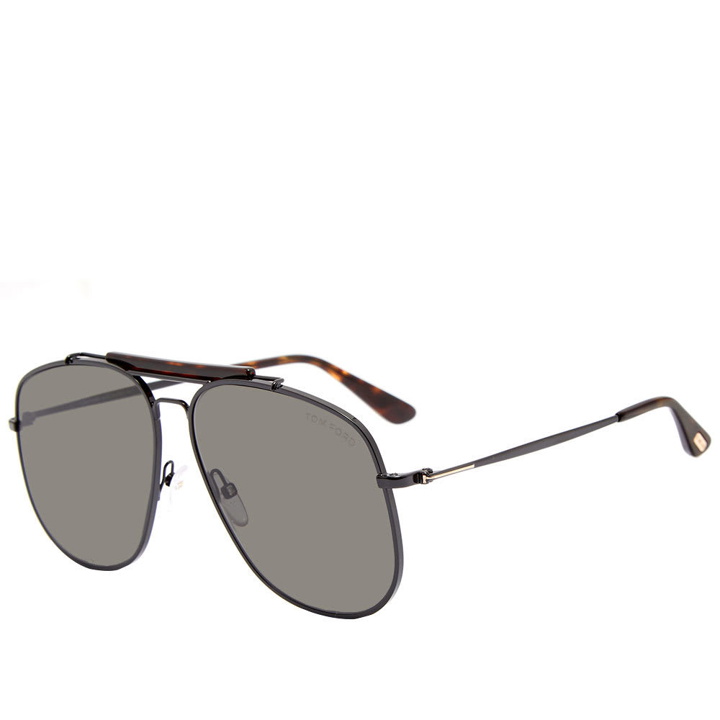 Photo: Tom Ford FT0557 Connor-02 Sunglasses