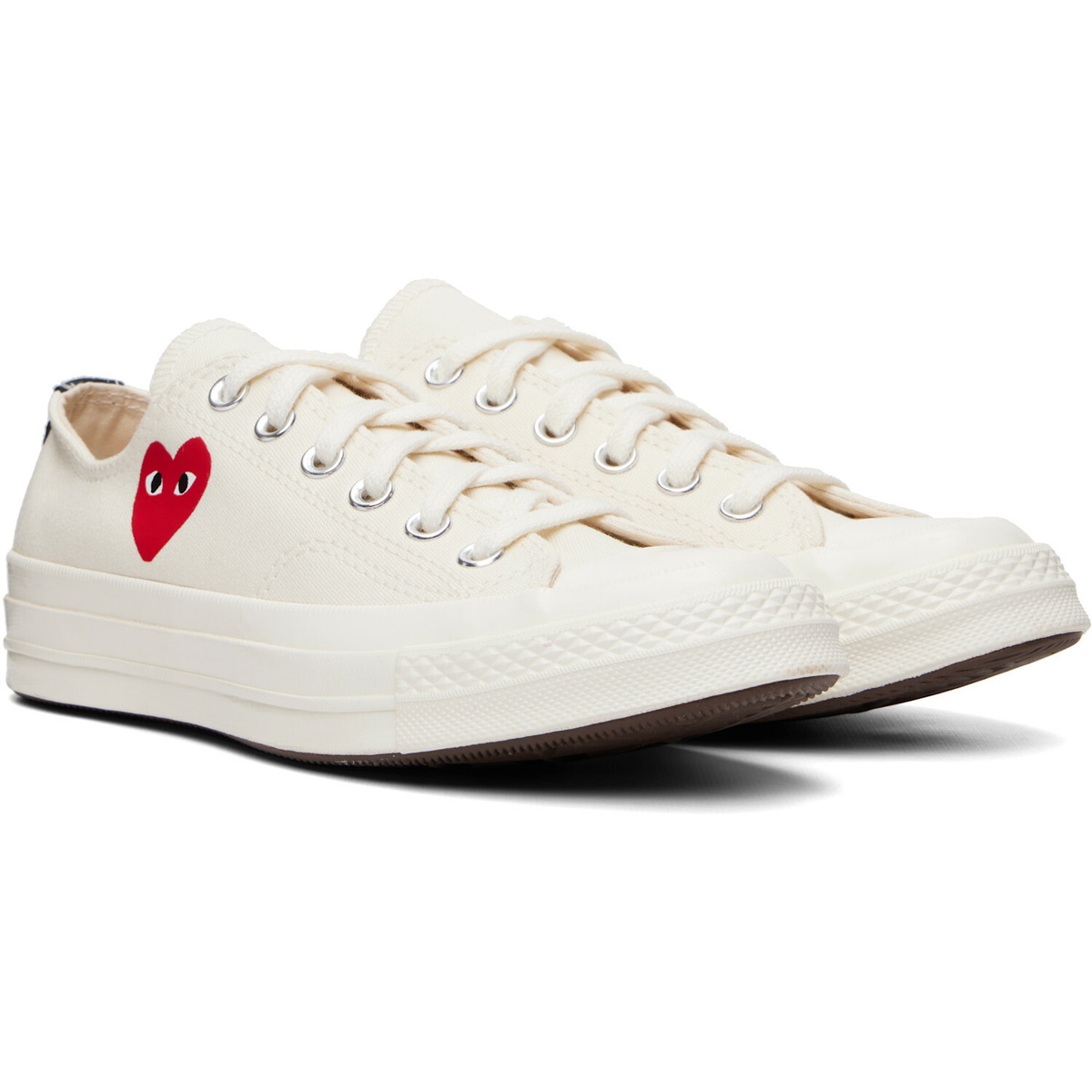 COMME des GARÇONS PLAY Off-White Converse Edition Chuck 70 OG Single Heart Sneakers