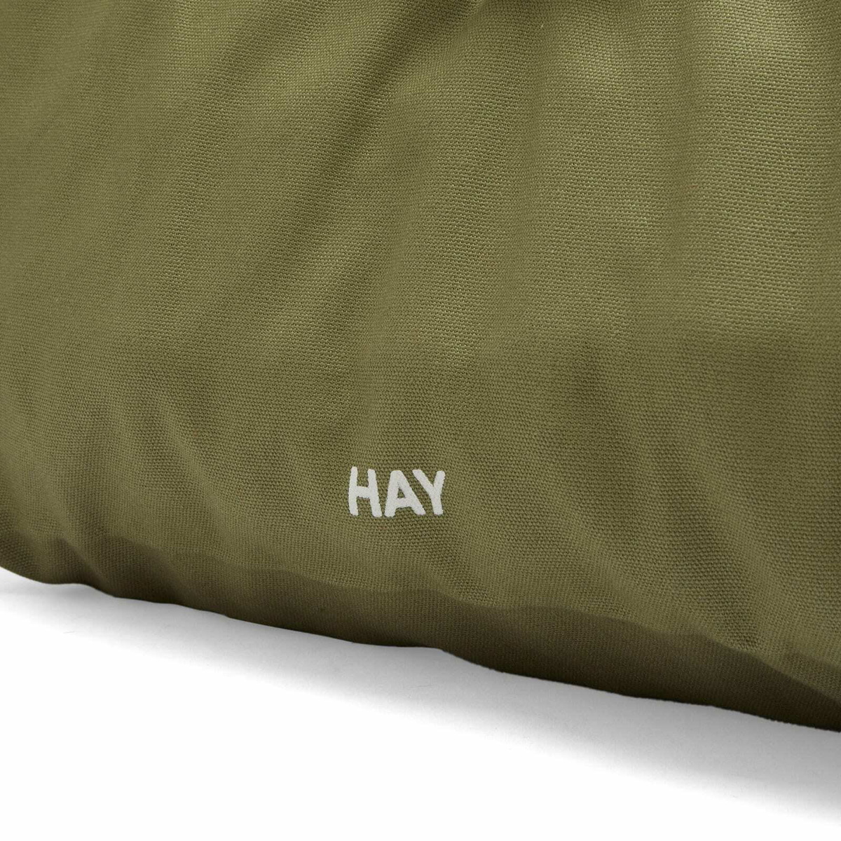 HAY Weekend Bag No 2 in Olive HAY