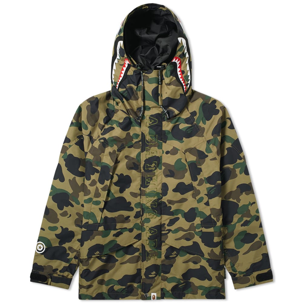 A Bathing Ape 1st Camo Shark Snowboard Jacket