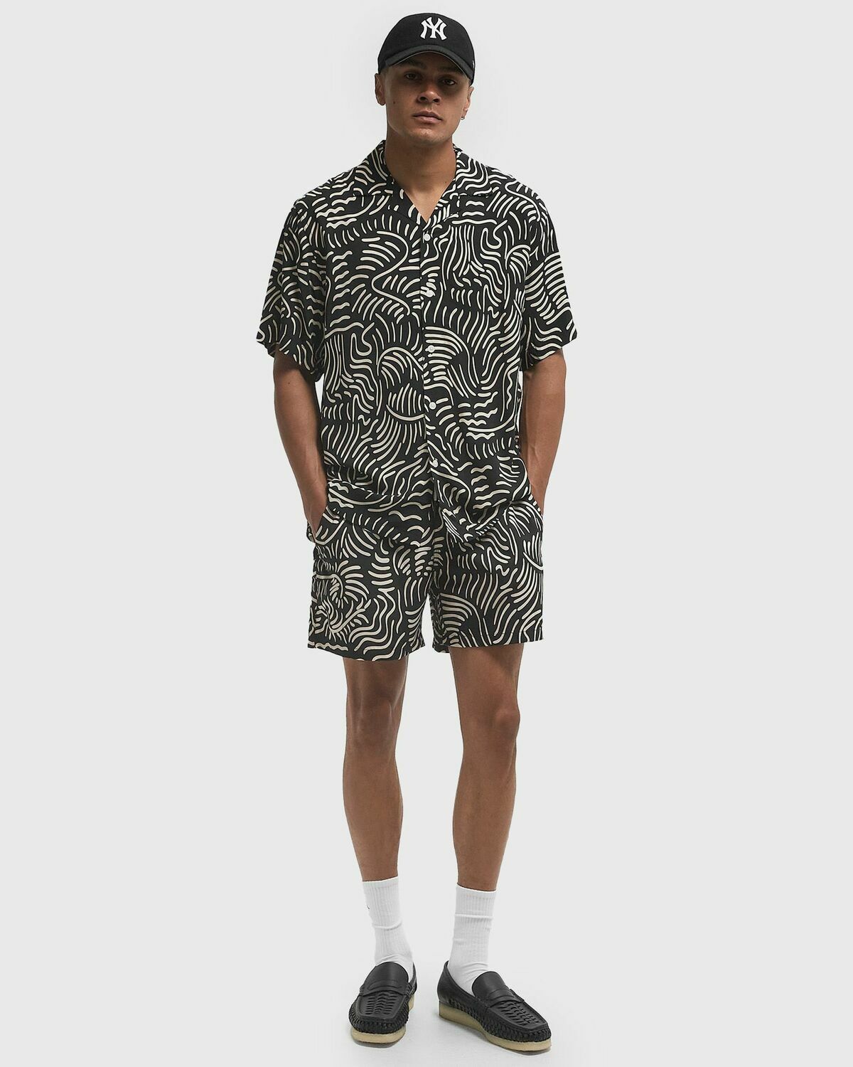 OAS Tar Lorenzo Viscose Shirt Black Mens Shortsleefe