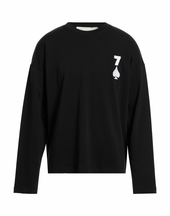 Photo: Isabel Benenato Mens T-shirt in Black