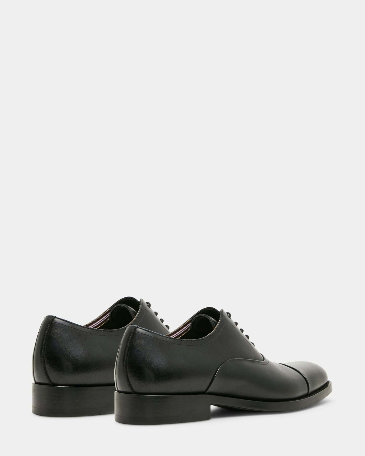 Steve Madden Hallifax Dress Shoes in Black