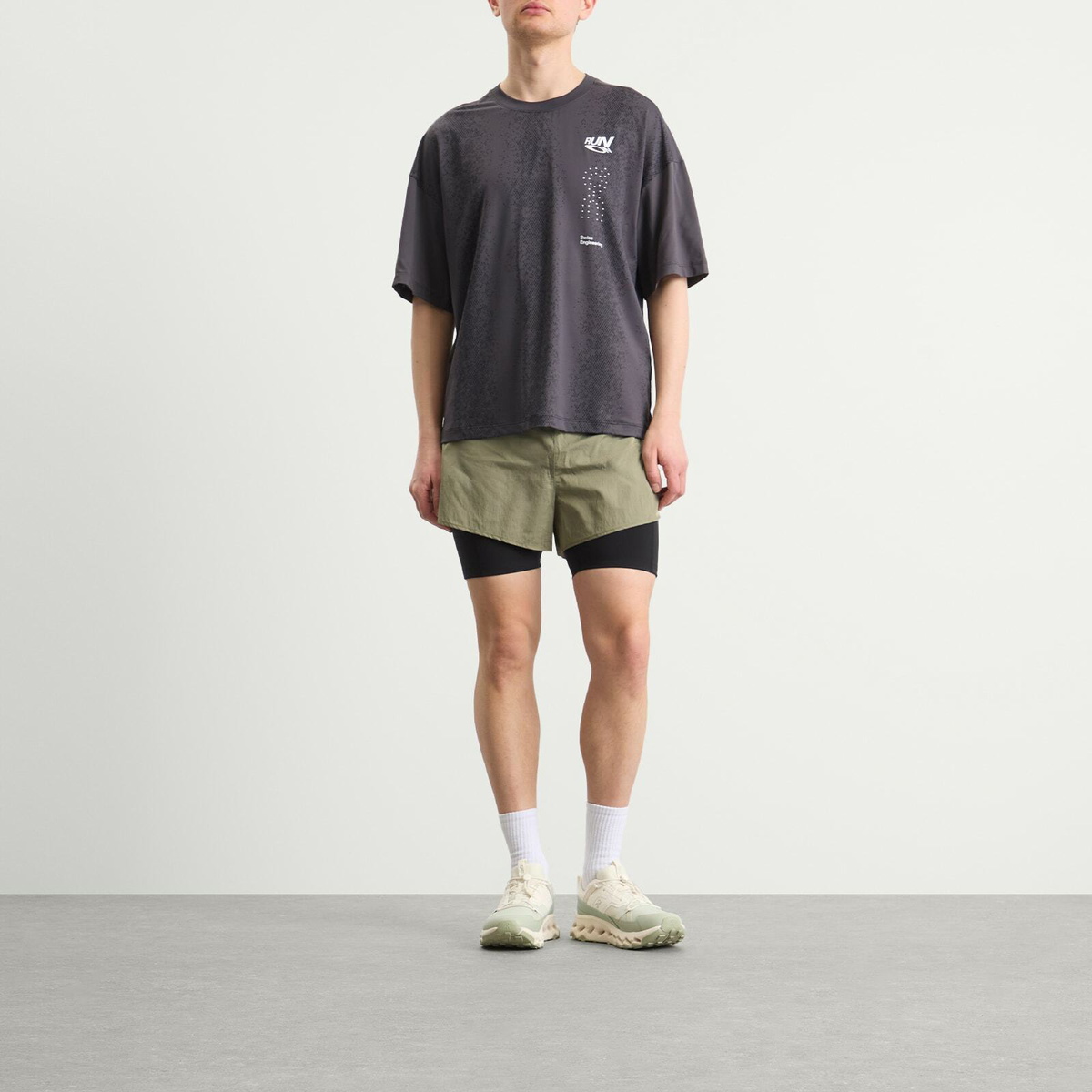 ON Men's Performance Volt Shorts in Safari
