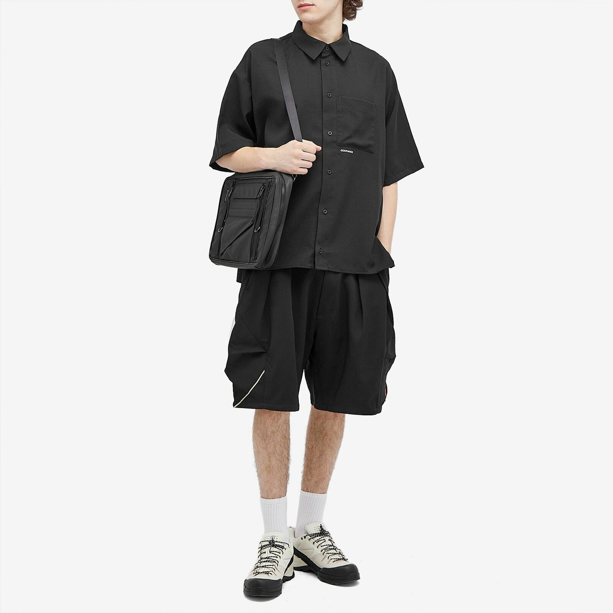 GOOPiMADE Men's ® “GMobile-01” Multi-type Shoulder Bag in Black 